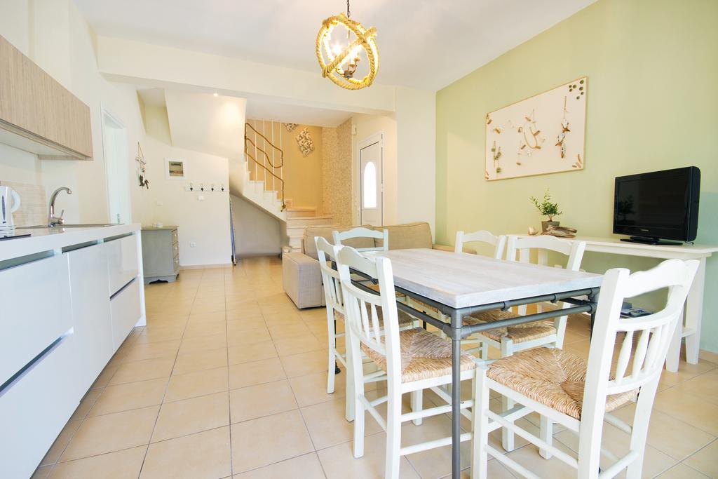 Thassian Villas Limenas  Room photo
